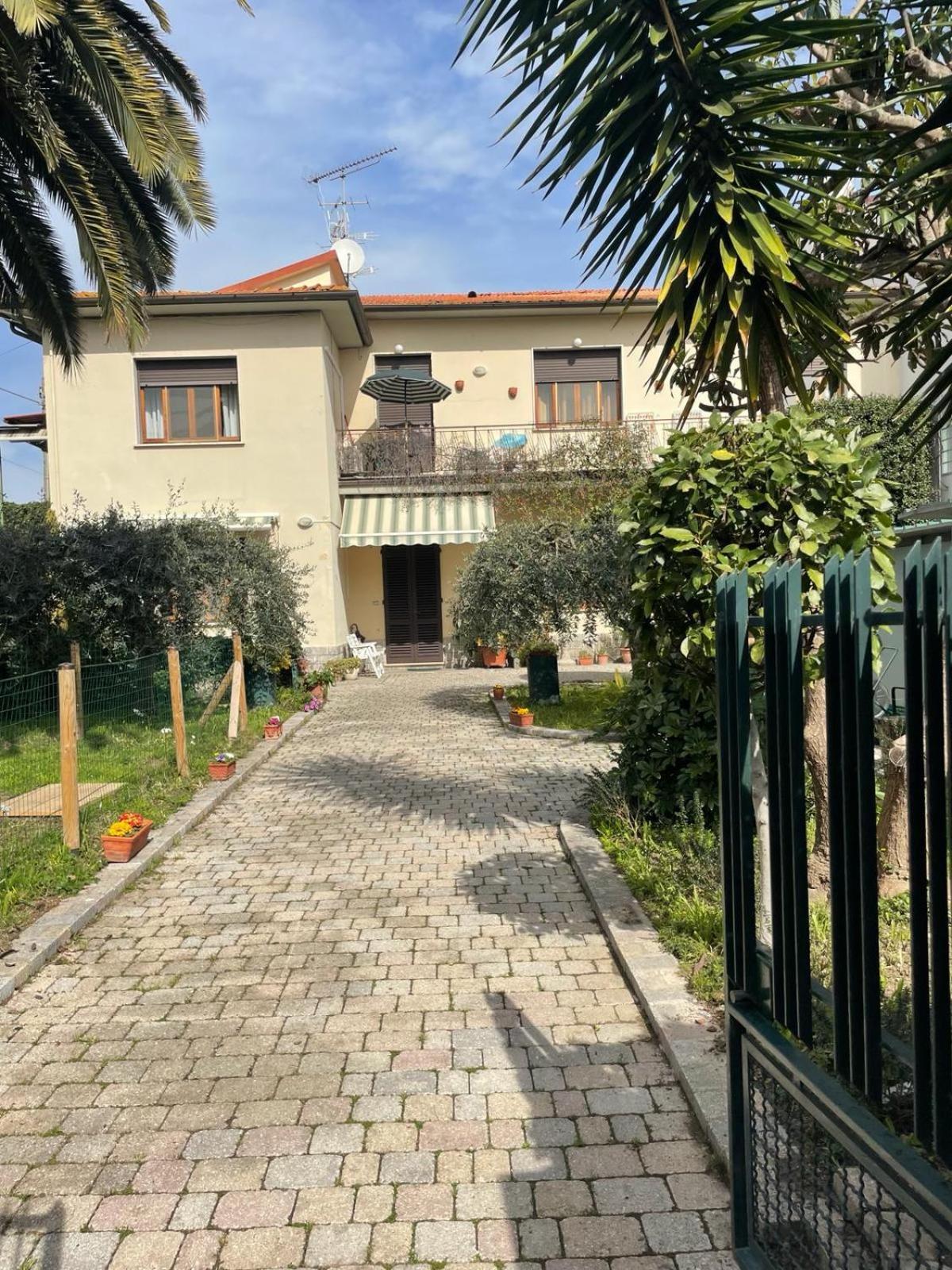 Casa La Palma Apartman Vecchiano Kültér fotó